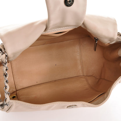 Chanel Smooth Calfskin Luxe Ligne Small Flap Bag Light Beige 5 of 9