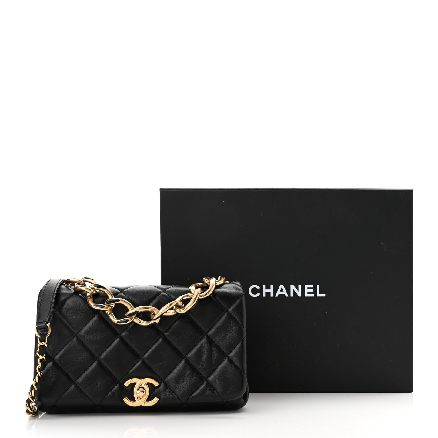 Lambskin Quilted Medium Color Match Flap Black