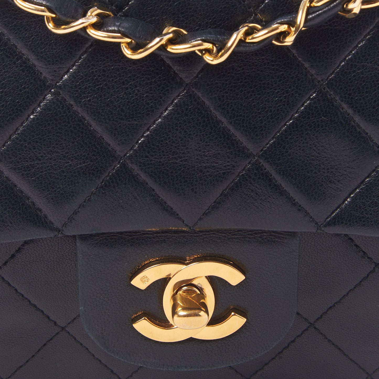 Lambskin Quilted Medium Double Flap Black