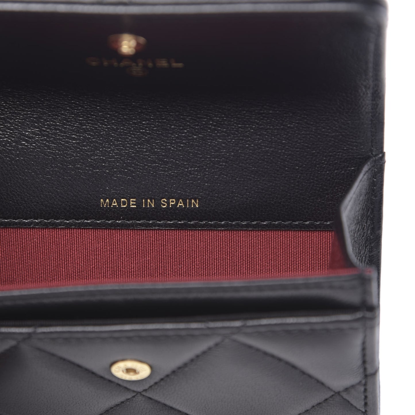 Shiny Goatskin Quilted 19 Flap Card Holder Black