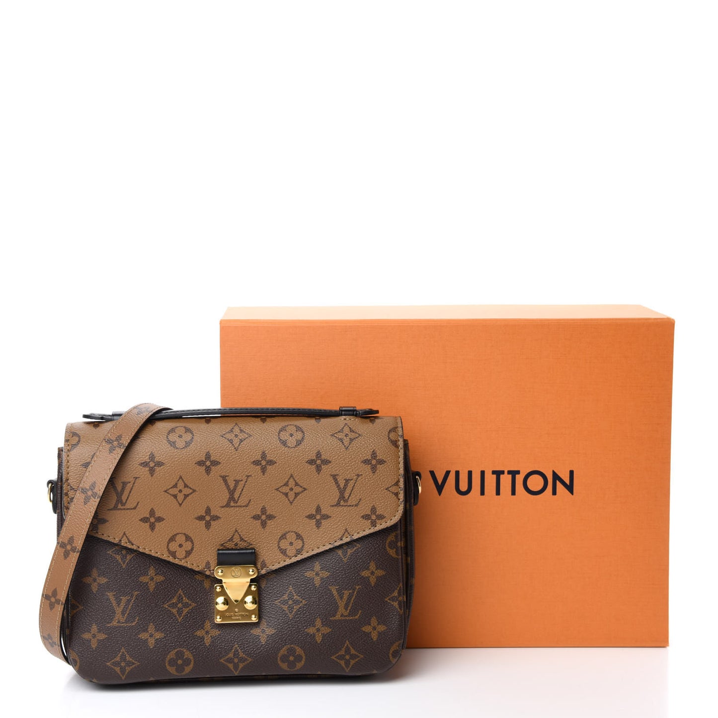 Reverse Monogram Pochette Metis