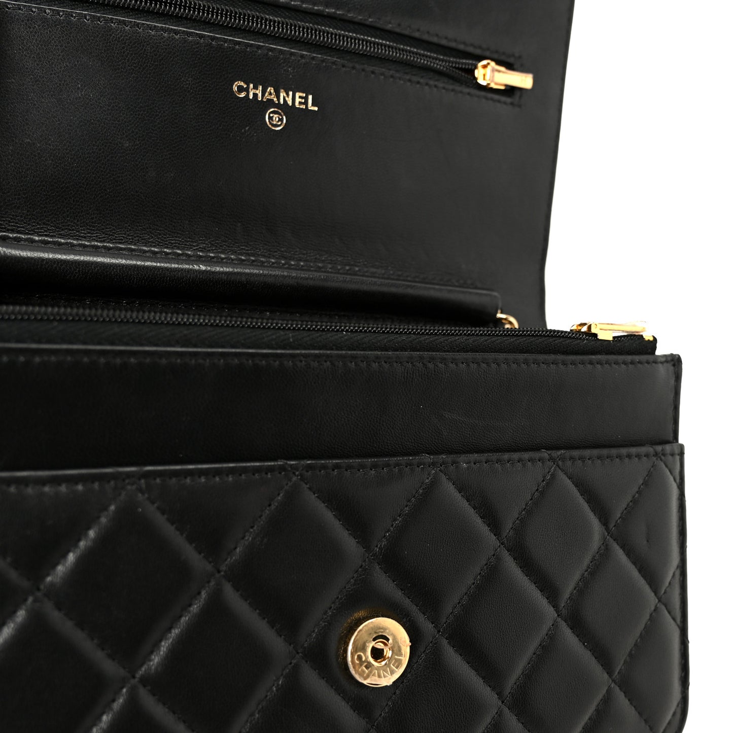 Lambskin Quilted Wallet On Chain WOC Black