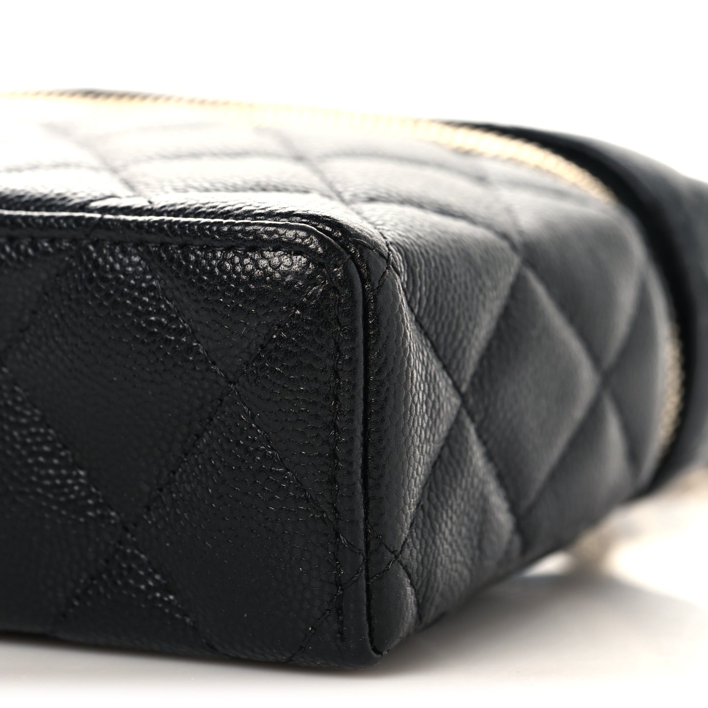 Caviar Quilted Top Handle Slim Vanity With Chain Black