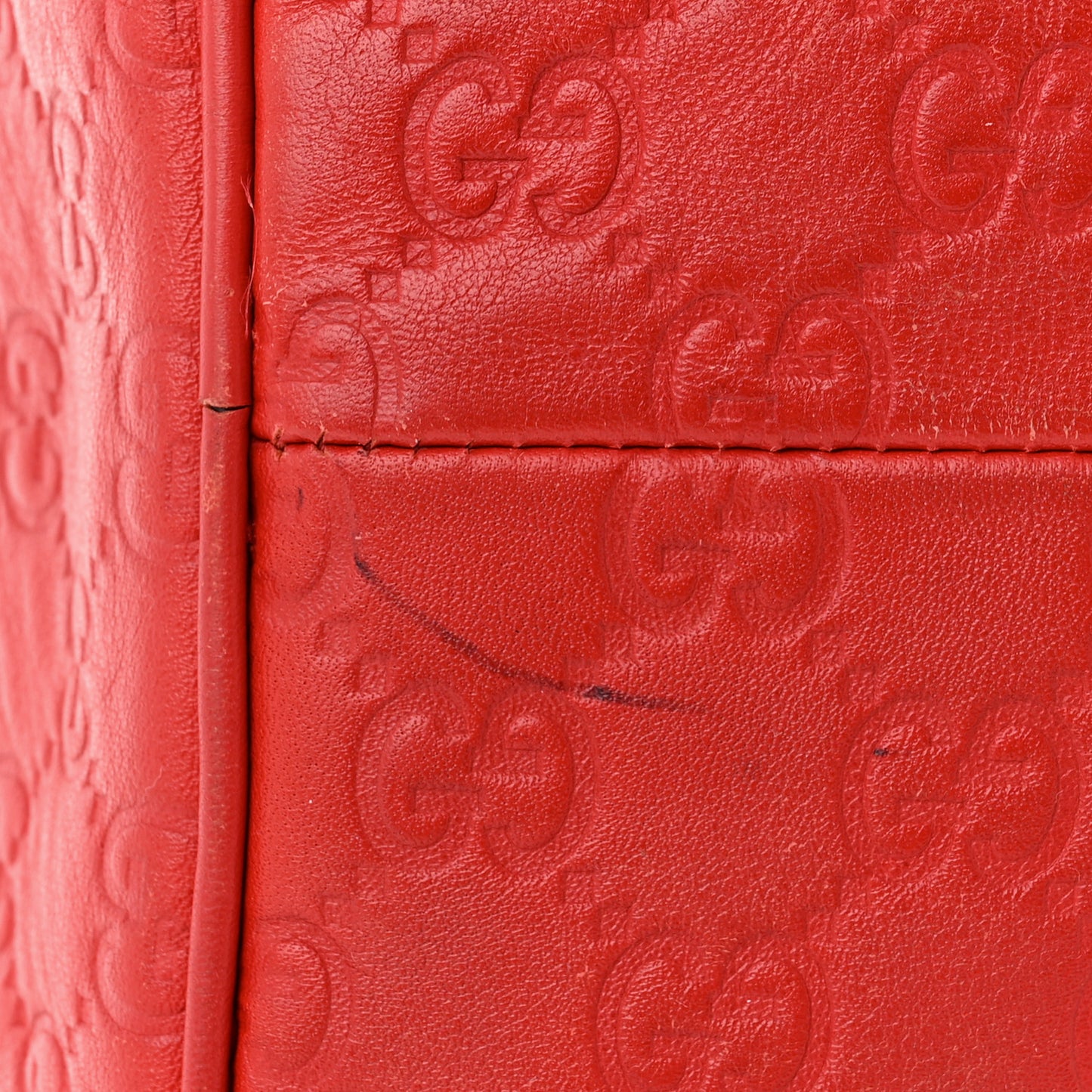 Guccissima Vitello Tender Medium Joy Boston Sporting Red
