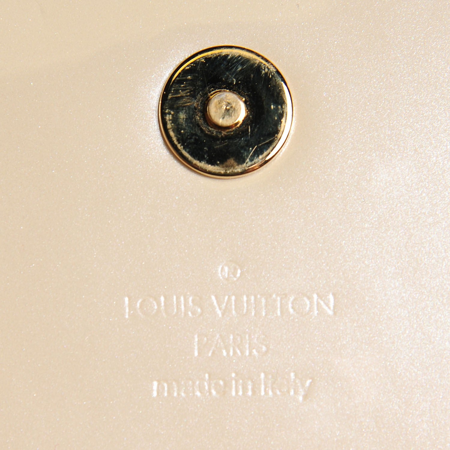 Louis Vuitton Patent Sobe Clutch Blanc Corail 6 of 7