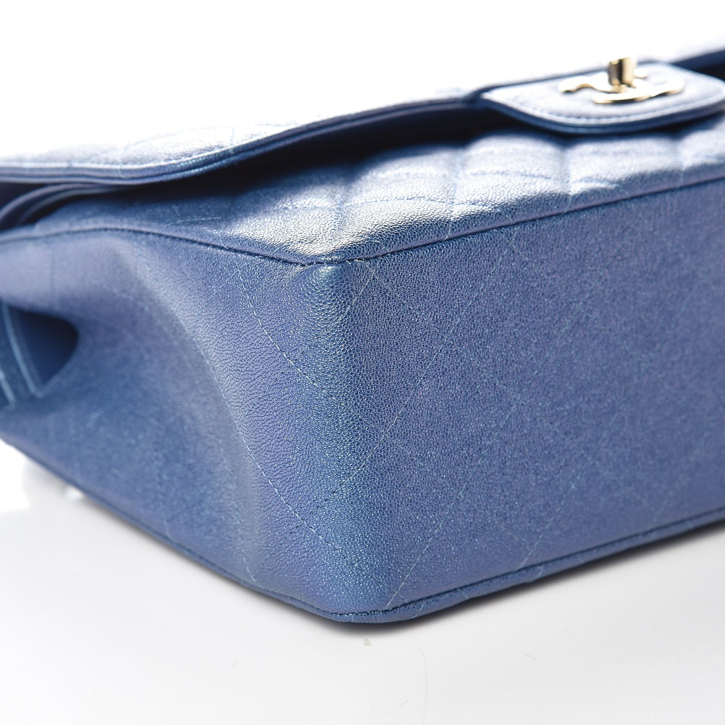 Iridescent Caviar Quilted Jumbo Double Flap Dark Blue