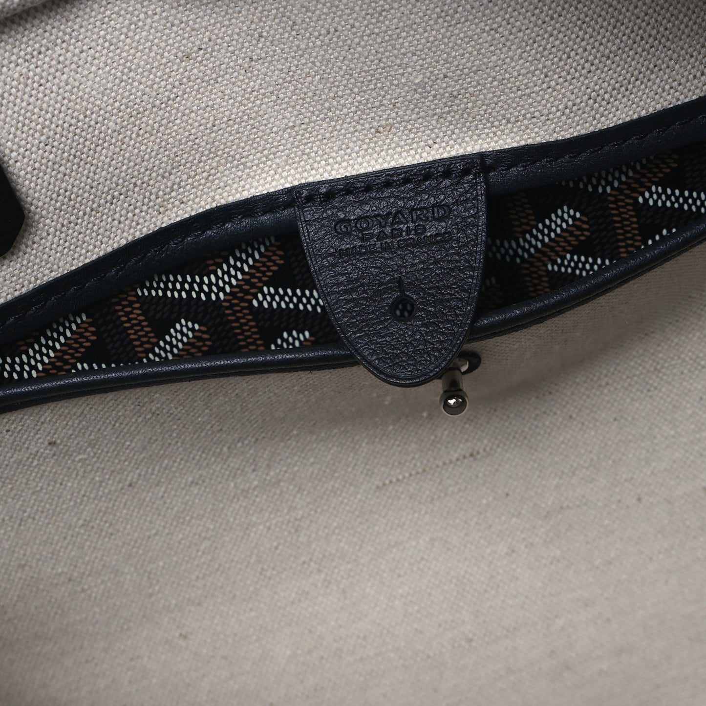 Goyardine Artois PM Black