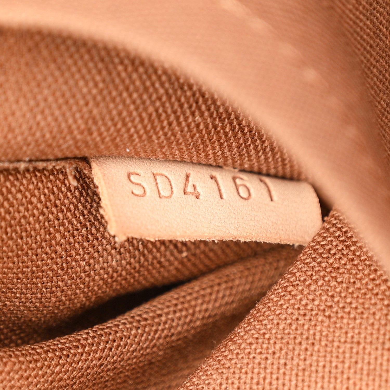 Louis Vuitton Monogram Sully MM 7 of 10