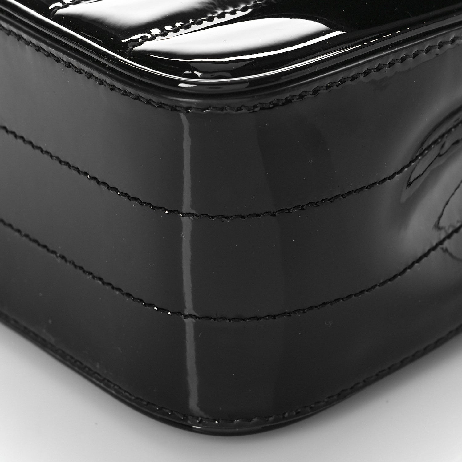 Saint Laurent Patent Calfskin Matelasse Monogram Medium Vicky Chain Bag Black 8 of 10