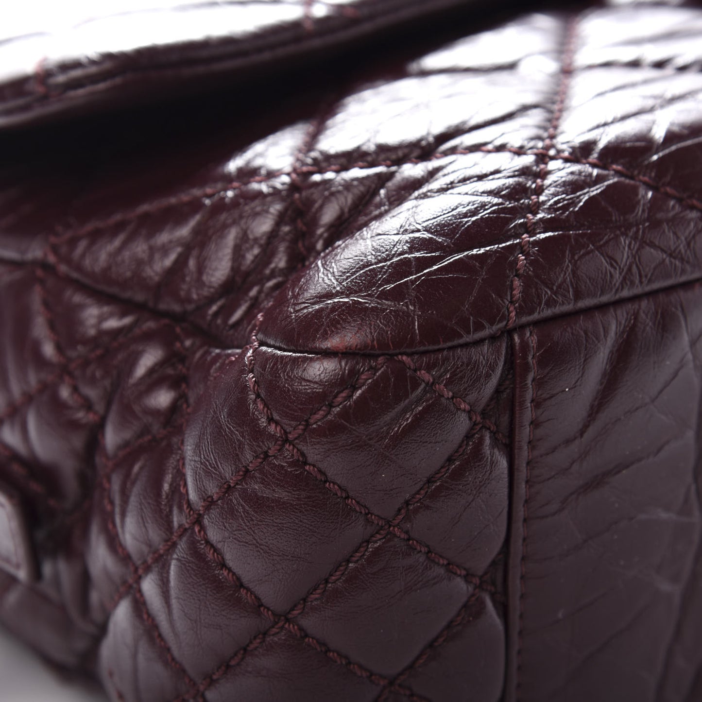 Aged Calfskin Jumbo New Portobello Flap Burgundy