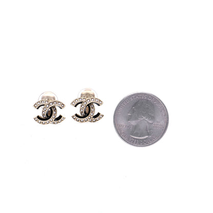 Chanel Enamel Pearl CC Clip On Earrings Light Gold Black 2 of 6