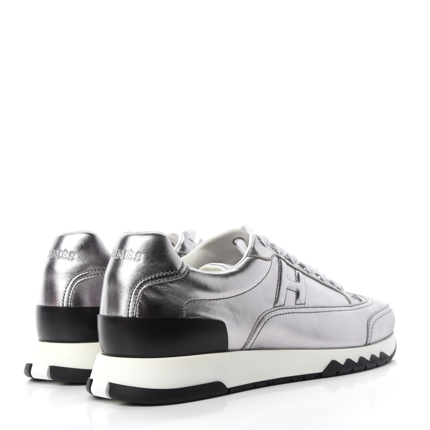 Metallic Nappa Womens Trail Sneakers 36 Gris Argente