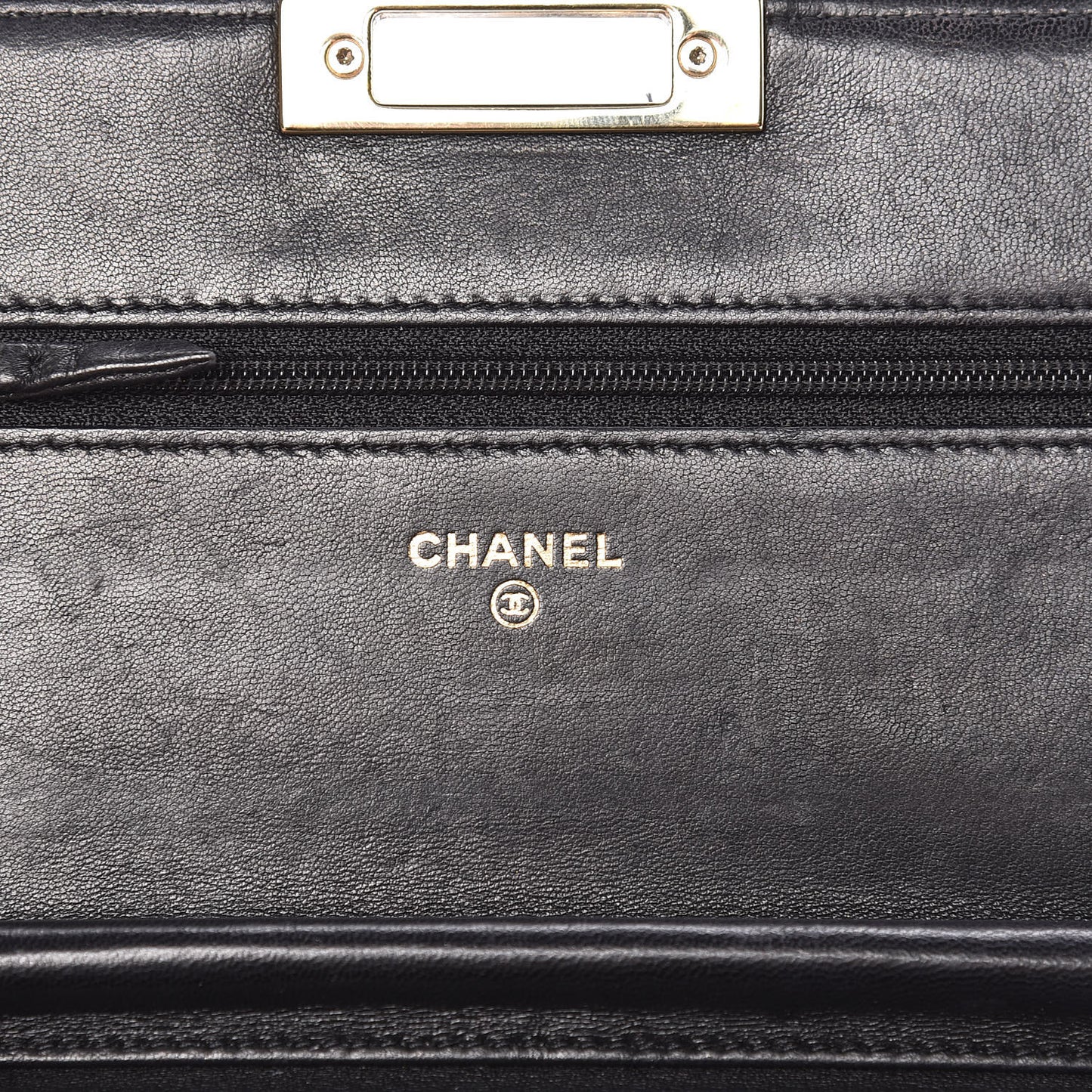 Lambskin Quilted Golden Class Wallet on Chain WOC Black