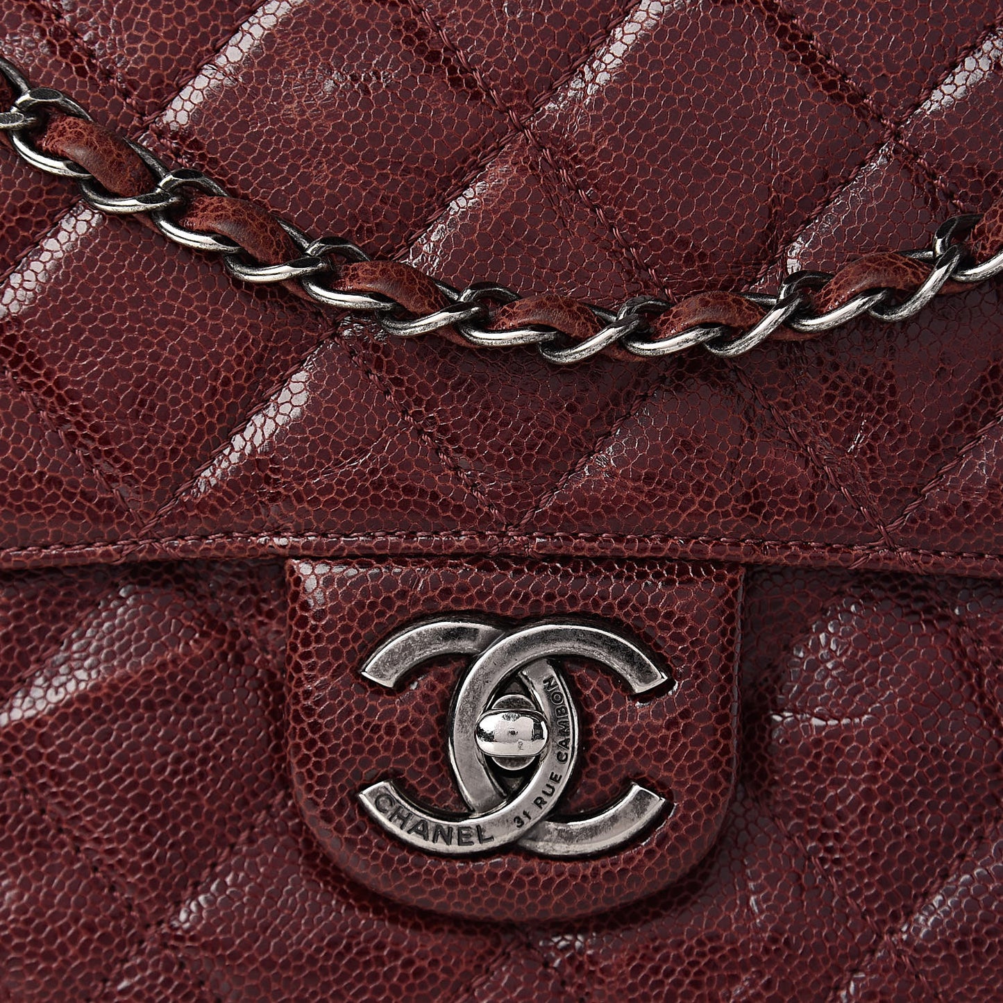 Crumpled Grained Calfskin Medium CC Crave Flap Bordeaux