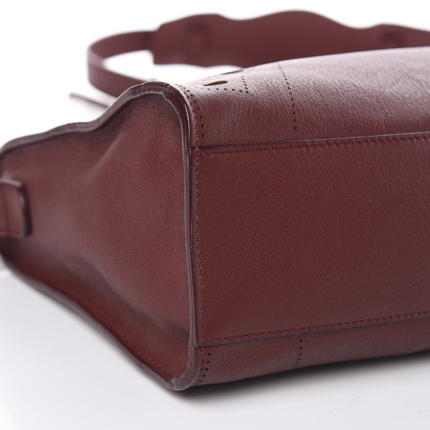 Veau Soyeux Perforated Blackout Hardware S City Rouge Bordeaux