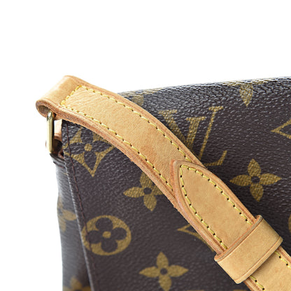 Louis Vuitton Monogram Musette Salsa 11 of 15
