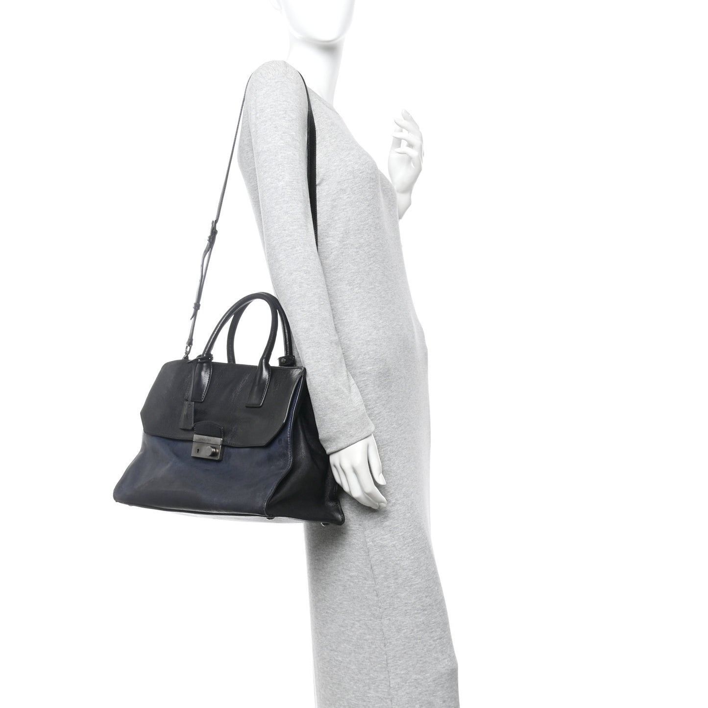 Glace Calfskin Sound Tote Bag Baltico Black