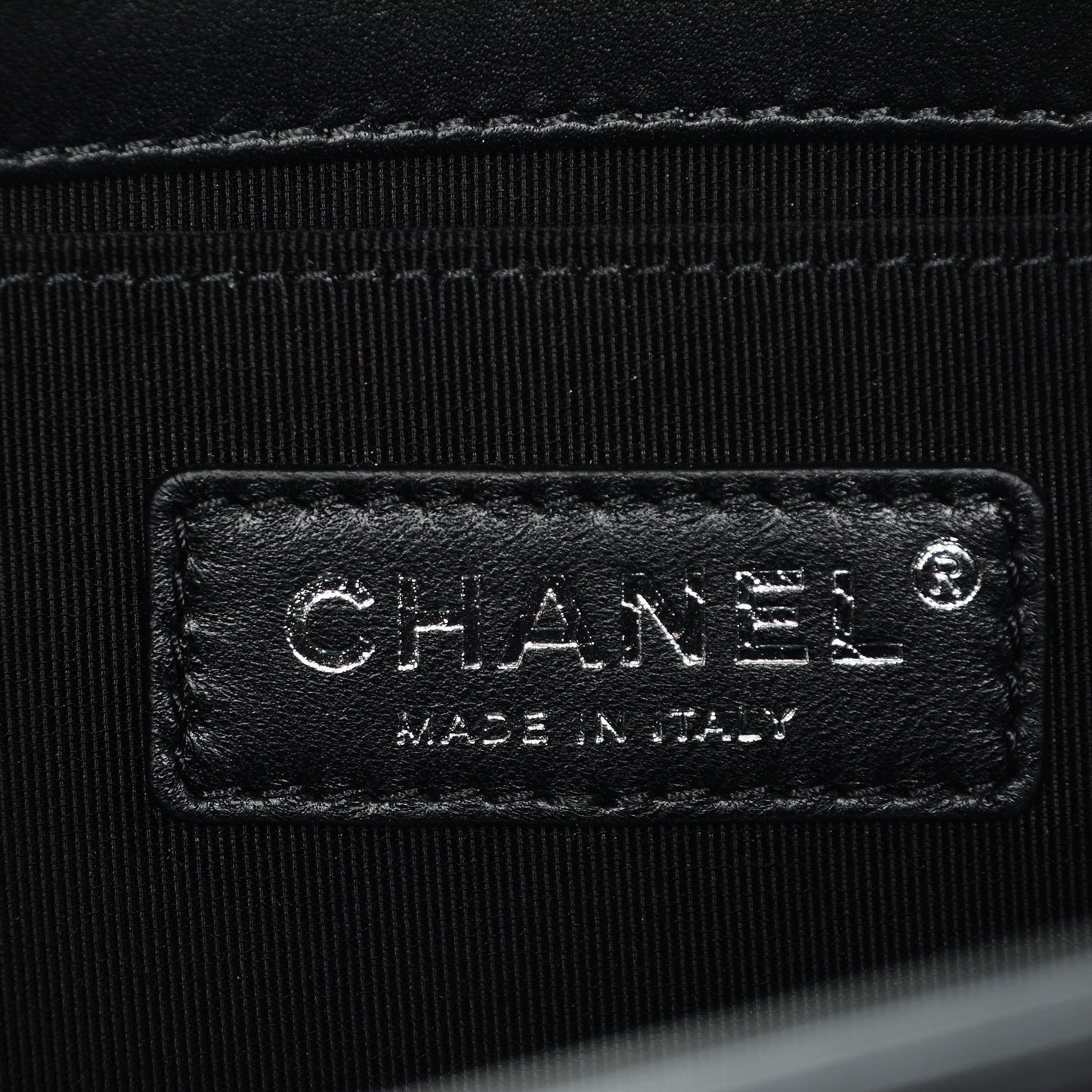 Calfskin Painted Chevron Embossed Medium Boy Flap Black