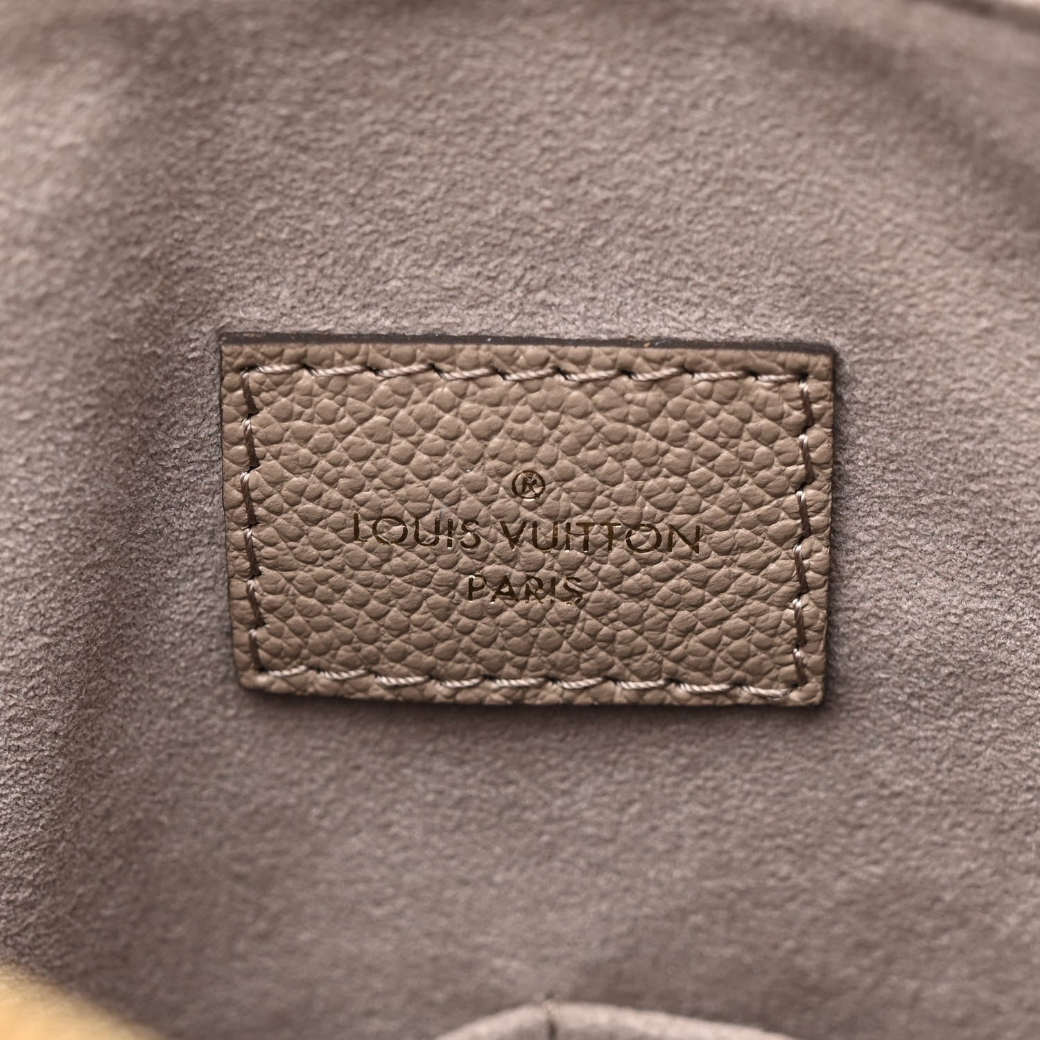 Louis Vuitton Empreinte Maida Hobo Tourterelle 6 of 9