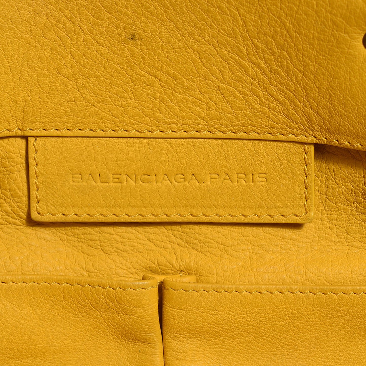 Veau Leather Papier A4 Tote Mimosa