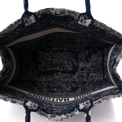 Christian Dior Canvas Embroidered Large Dioriviera Toile De Jouy Reverse Book Tote Blue 5 of 14