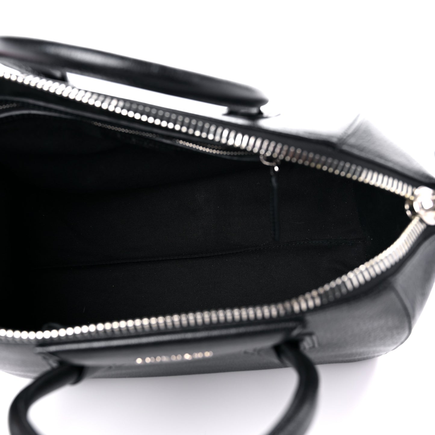 Sugar Goatskin Medium Antigona Black