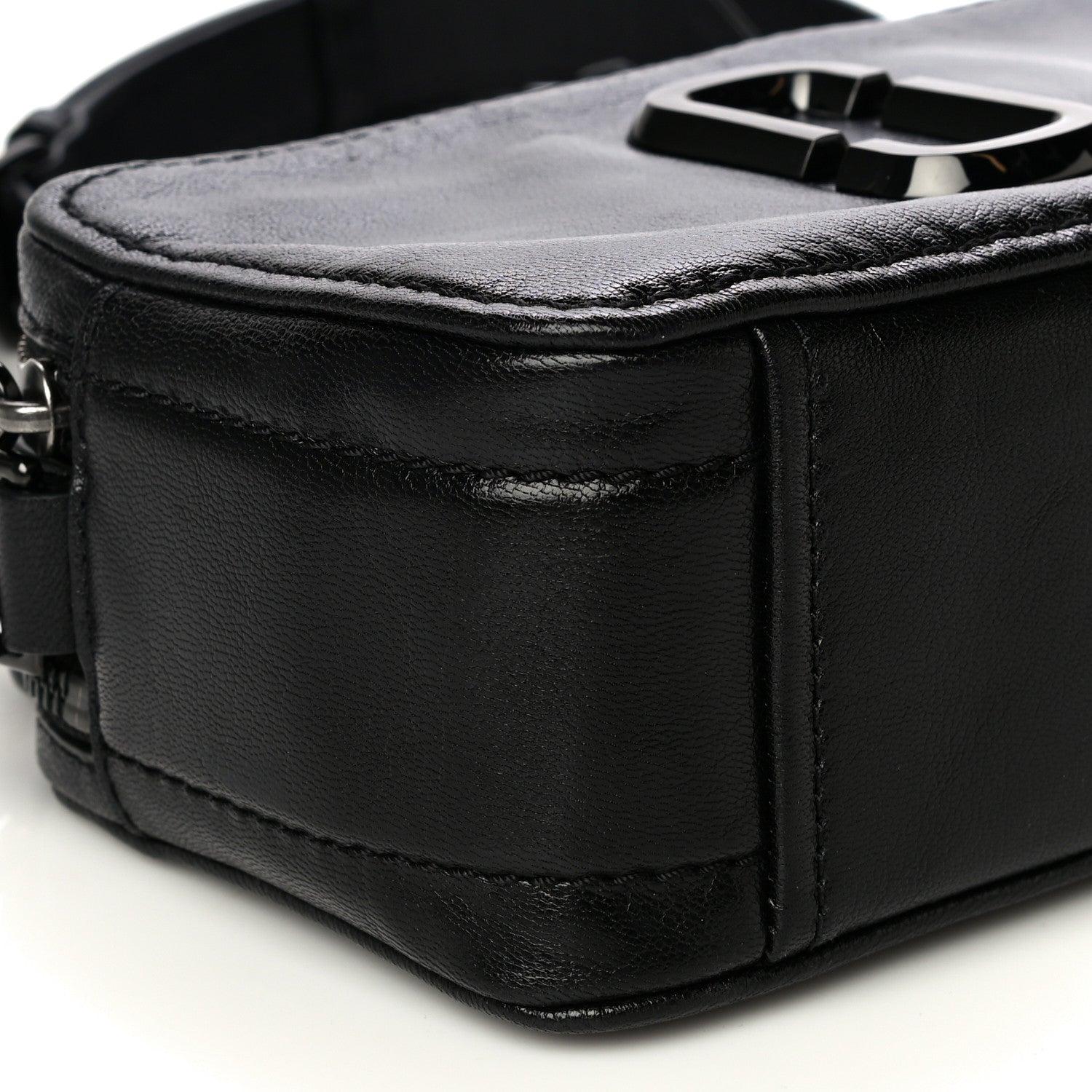 Marc Jacobs Supple Natural Grain Calfskin The Softshot 21 Bag Black 11 of 12