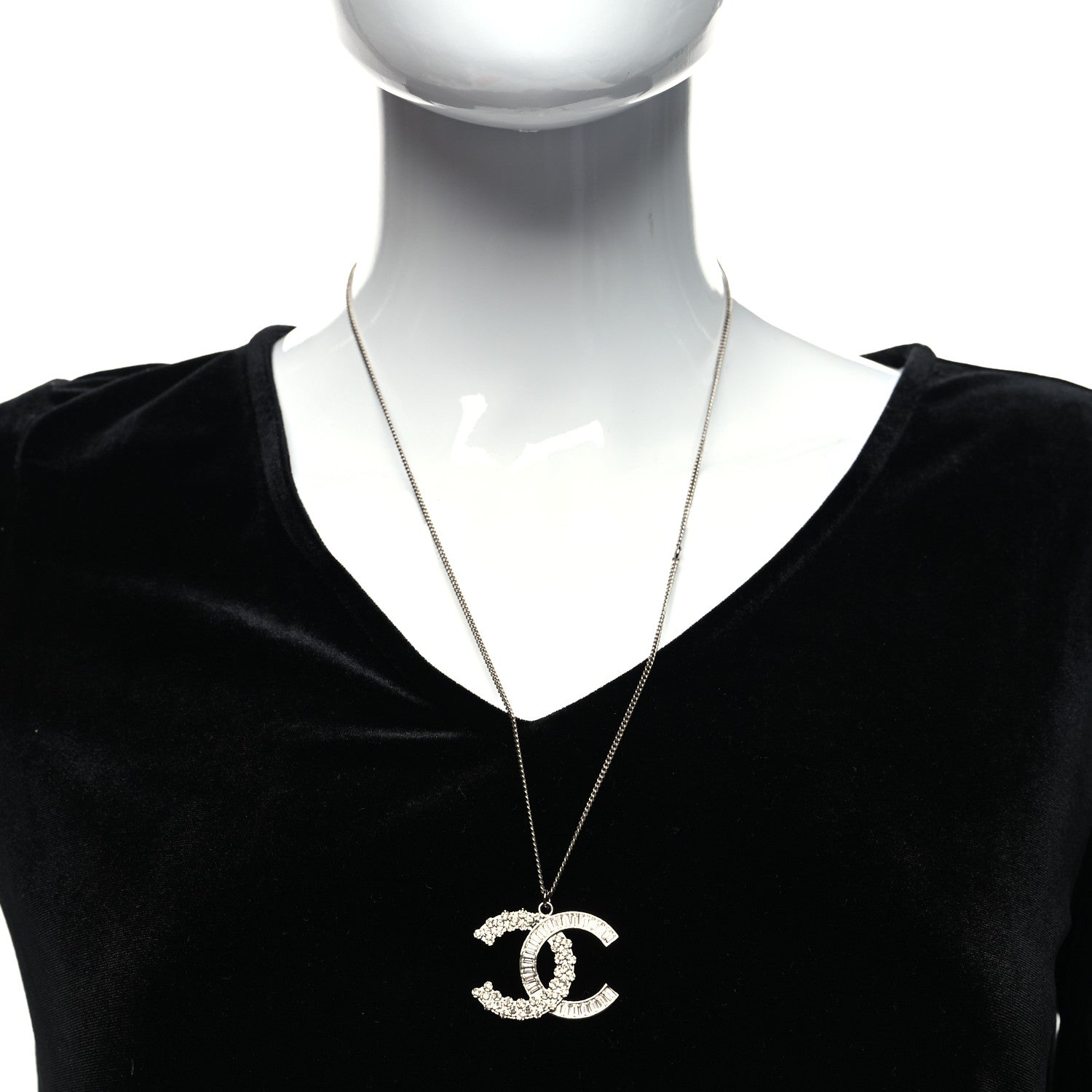 Chanel Metal Baguette Crystal Large CC Necklace Silver 2 of 5