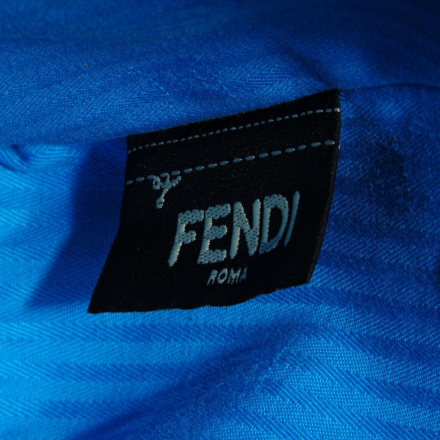 Fendi Vitello Elite Petite 2Jours Tote Maldives 9 of 9