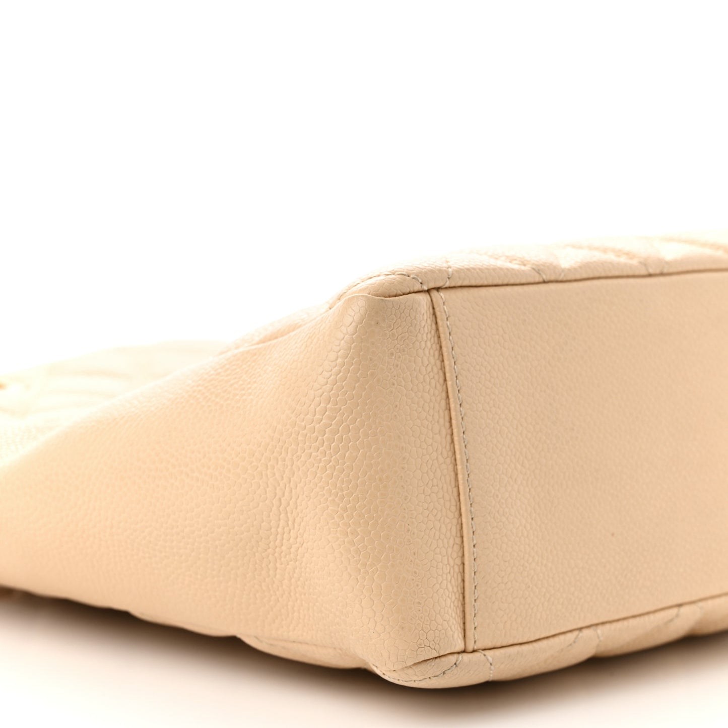 Caviar Quilted Petit Shopping Tote PST Beige Clair