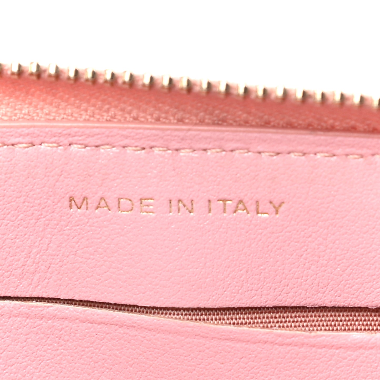 Iridescent Caviar Quilted Medium Zip Around Wallet Pink