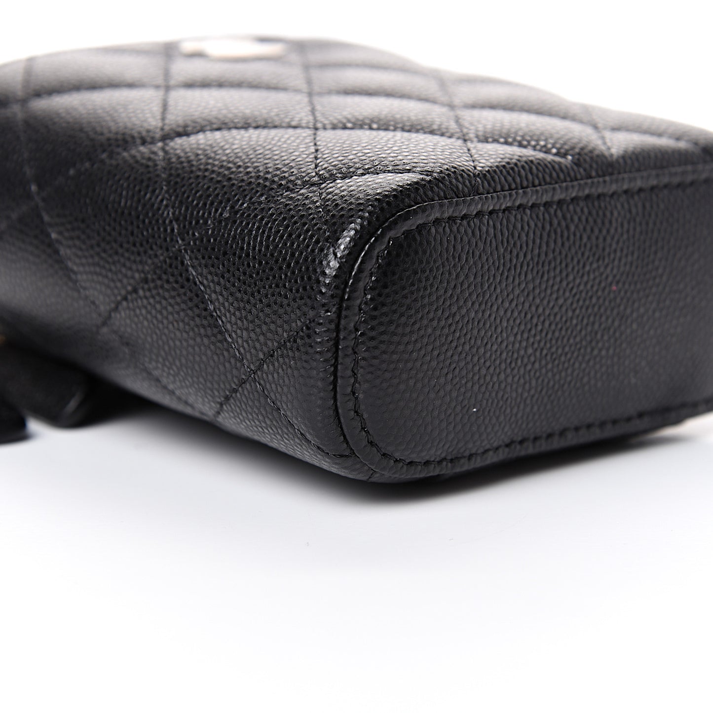 Caviar Quilted Small Vertical Coco Beauty Vanity Case With Chain Black