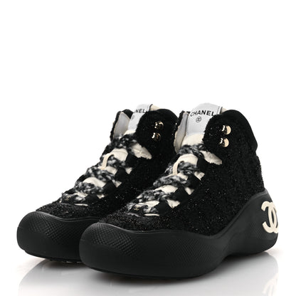 Chanel Tweed CC Lace Up Ankle Snow Boots 38.5 Black 4 of 11