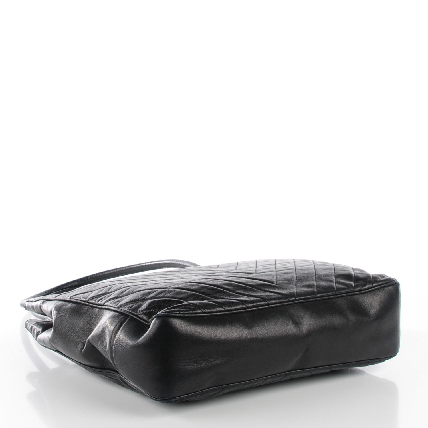 Chanel Lambskin Chevron Quilted Shoulder Bag Black 4 of 9