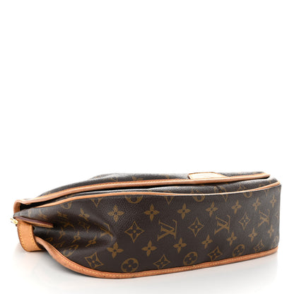 Louis Vuitton Monogram Menilmontant MM 4 of 9