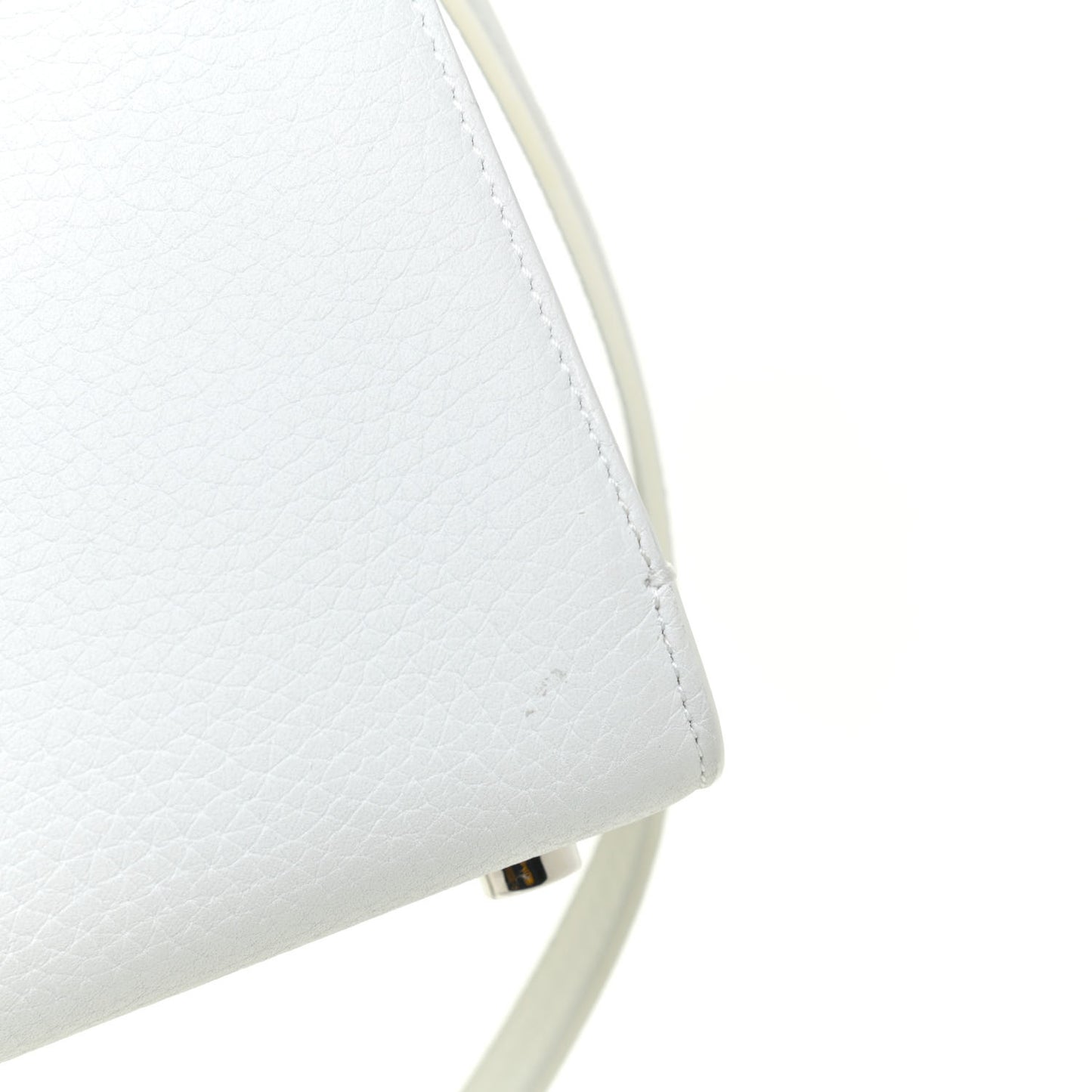 Bullcalf Medium Diorever Flap White