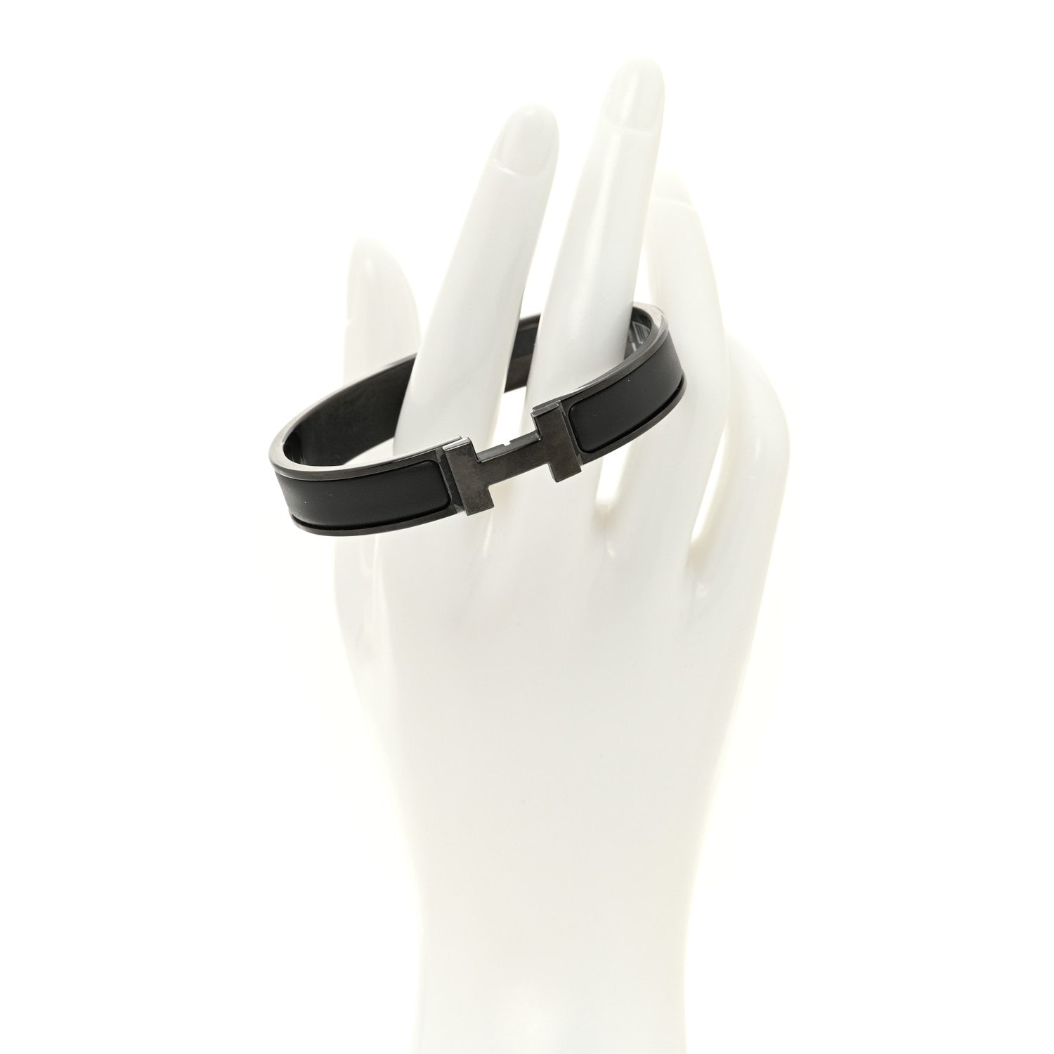 Hermes Matte Enamel Narrow Clic Clac HH Bracelet T5 So Black