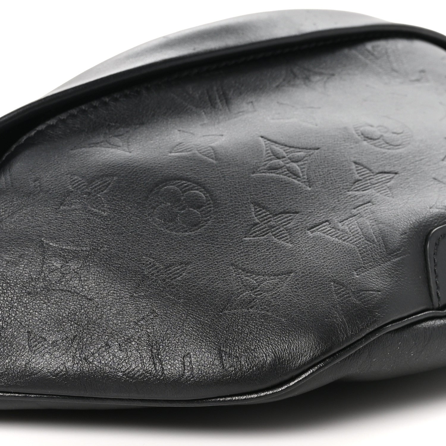 Louis Vuitton Calfskin Monogram Shadow Discovery Bumbag Black 8 of 9