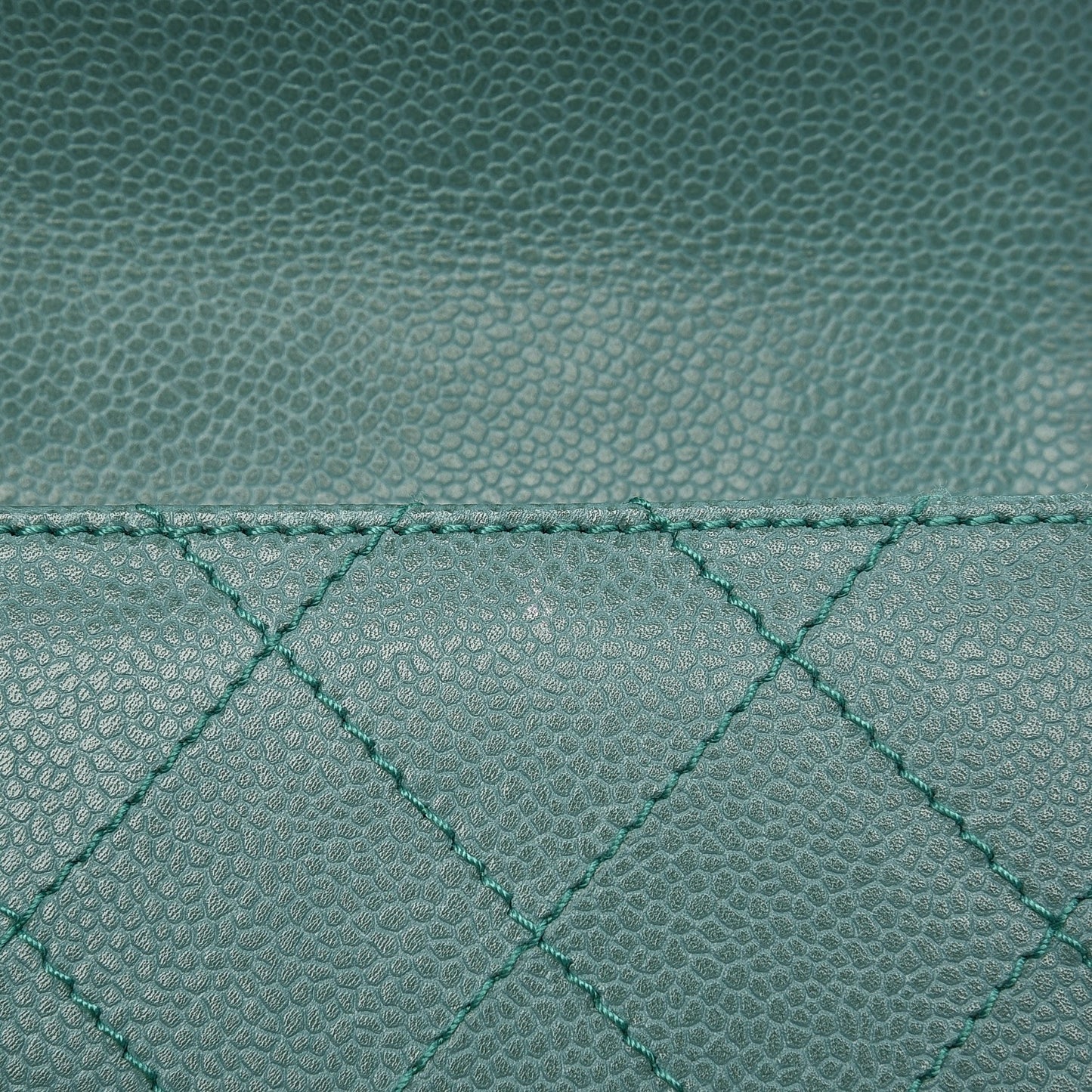 Caviar Flap Shoulder Bag Green
