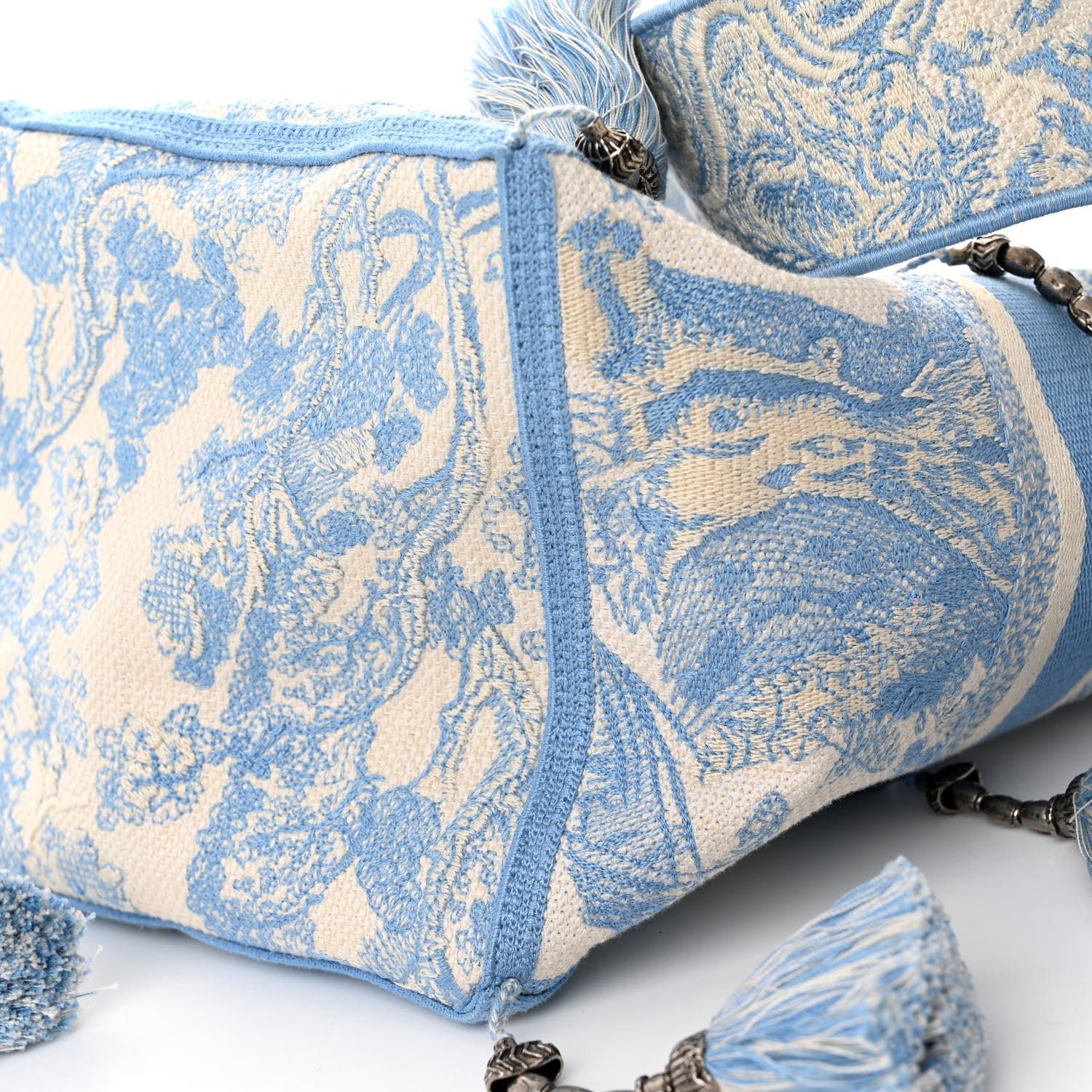 Christian Dior Canvas Reverse Embroidered Toile De Jouy D-Bubble Bucket Bag Blue 10 of 11