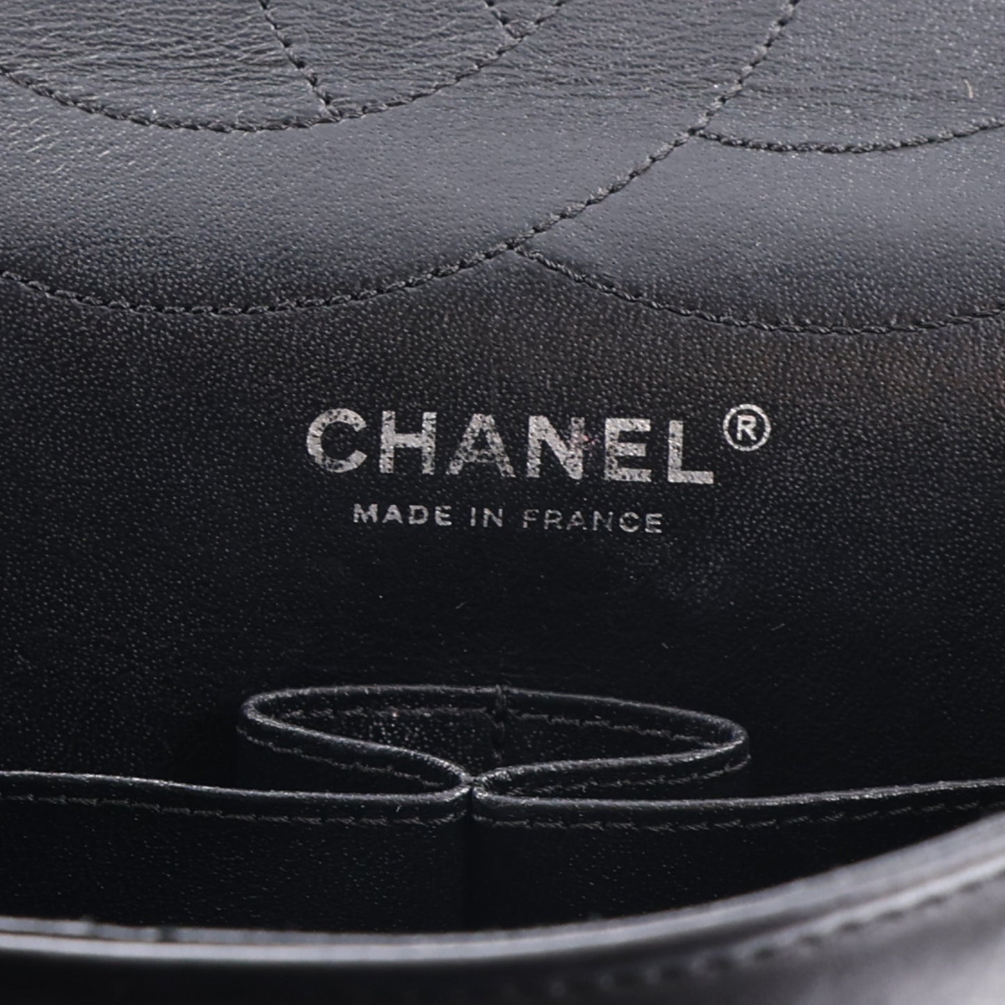 Aged Calfskin Chevron Quilted 2.55 Reissue 227 Flap So Black