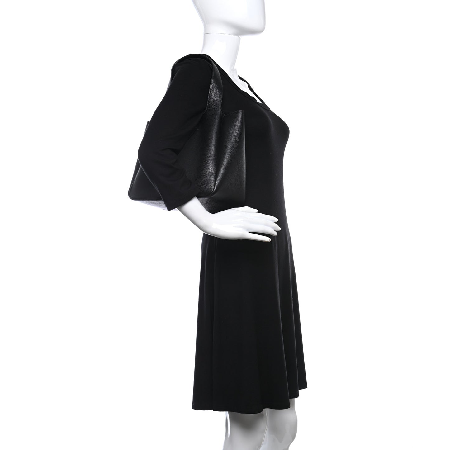 Vitello Daino Soft Medium Dynamique Tote Black