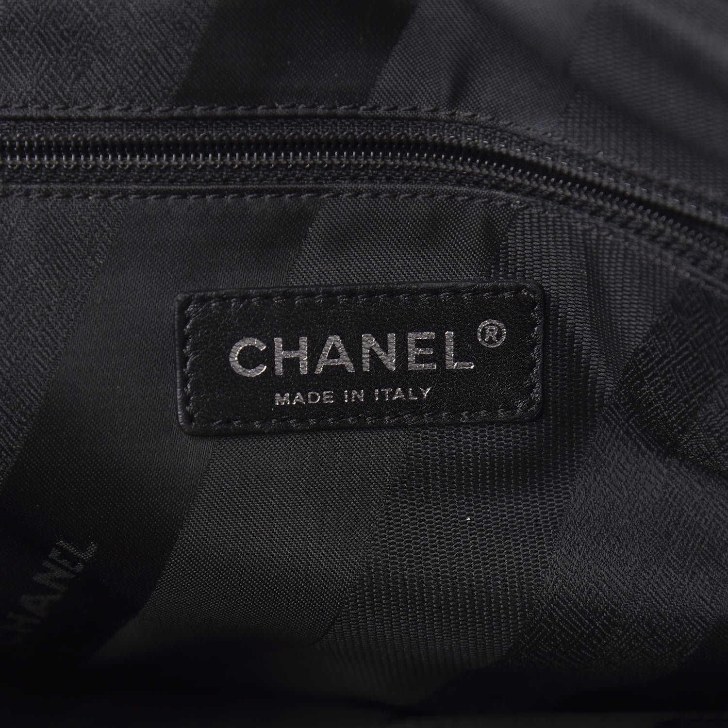 Chanel Glazed Calfskin Lambskin Portobello Tote Black 7 of 11