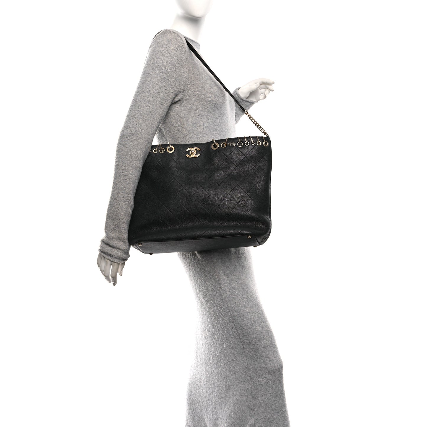 Caviar Quilted Grommet Embellished Piercing Chic Tote Bag Black