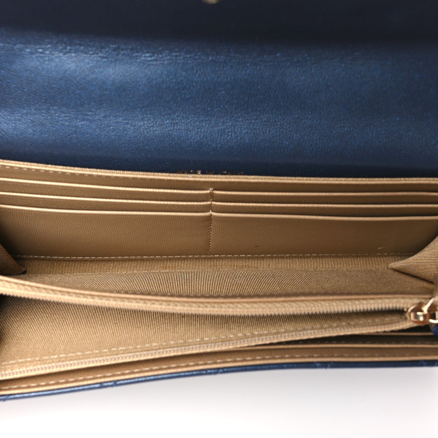 Goatskin Quilted Chic Pearls Clutch With Chain Navy