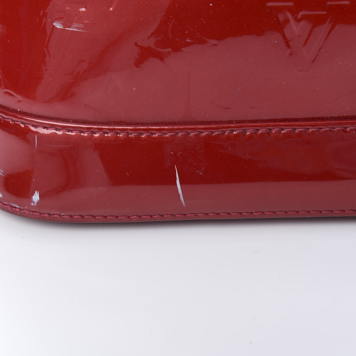 Louis Vuitton Vernis Alma GM Pomme D'Amour 15 of 19