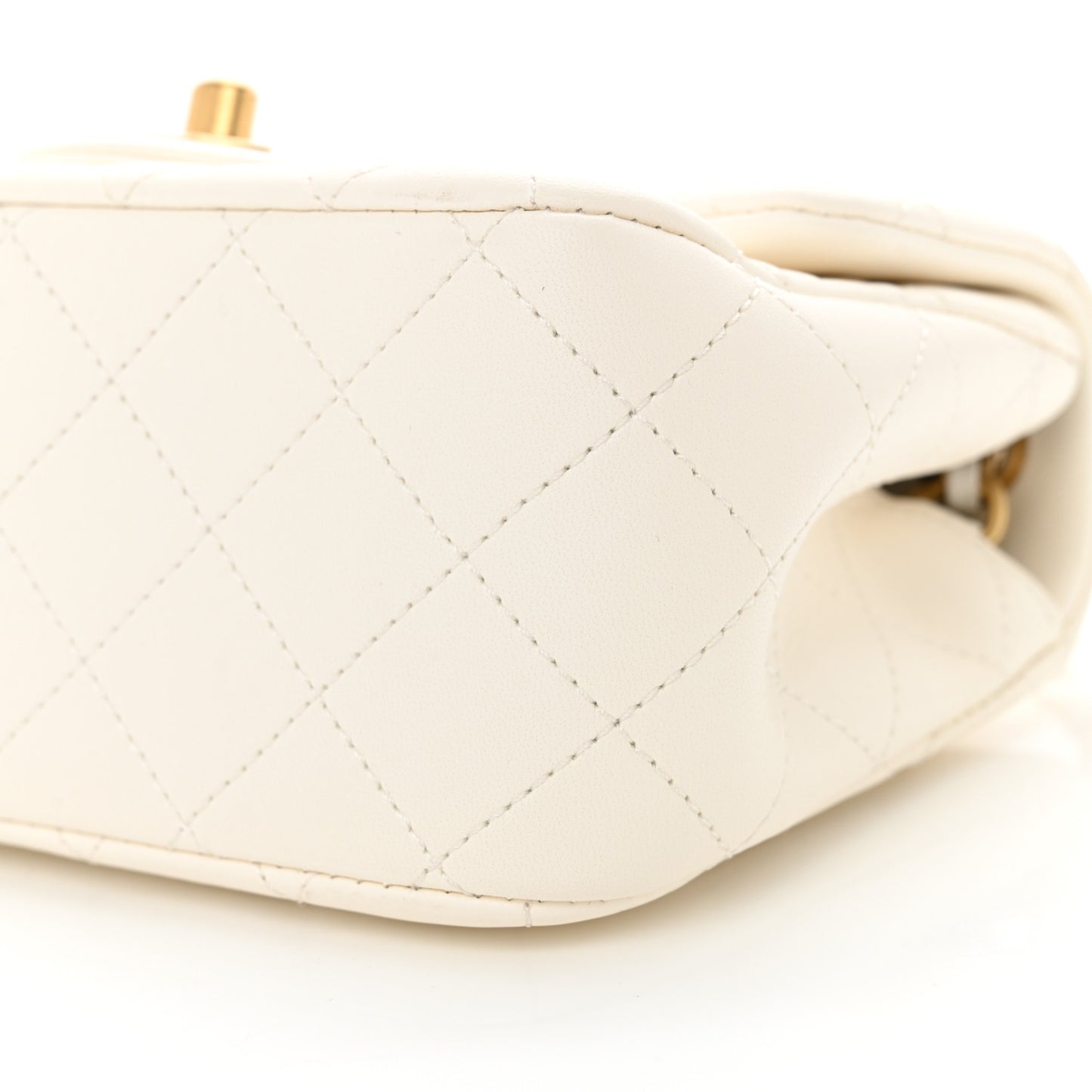 Lambskin Quilted Mini Pearl Crush Flap White