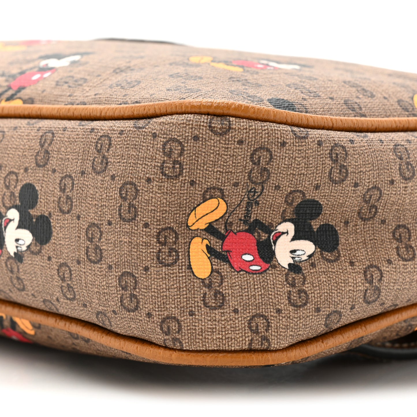 X DISNEY Mini Vintage GG Supreme Monogram Mickey Mouse Small Belt Bag 100 40 Beige Vintage Sun Oil