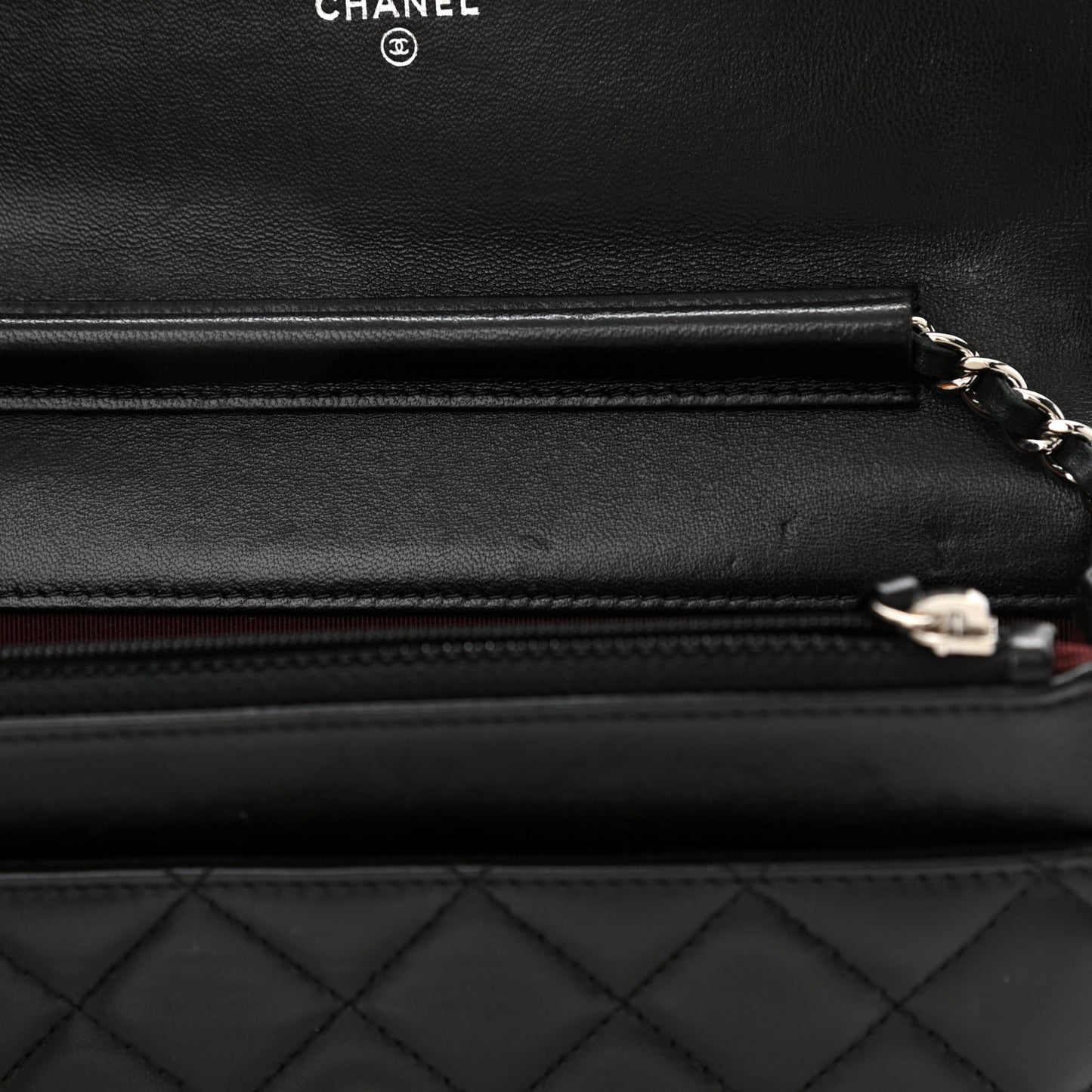 Lambskin Quilted Wallet On Chain WOC Black