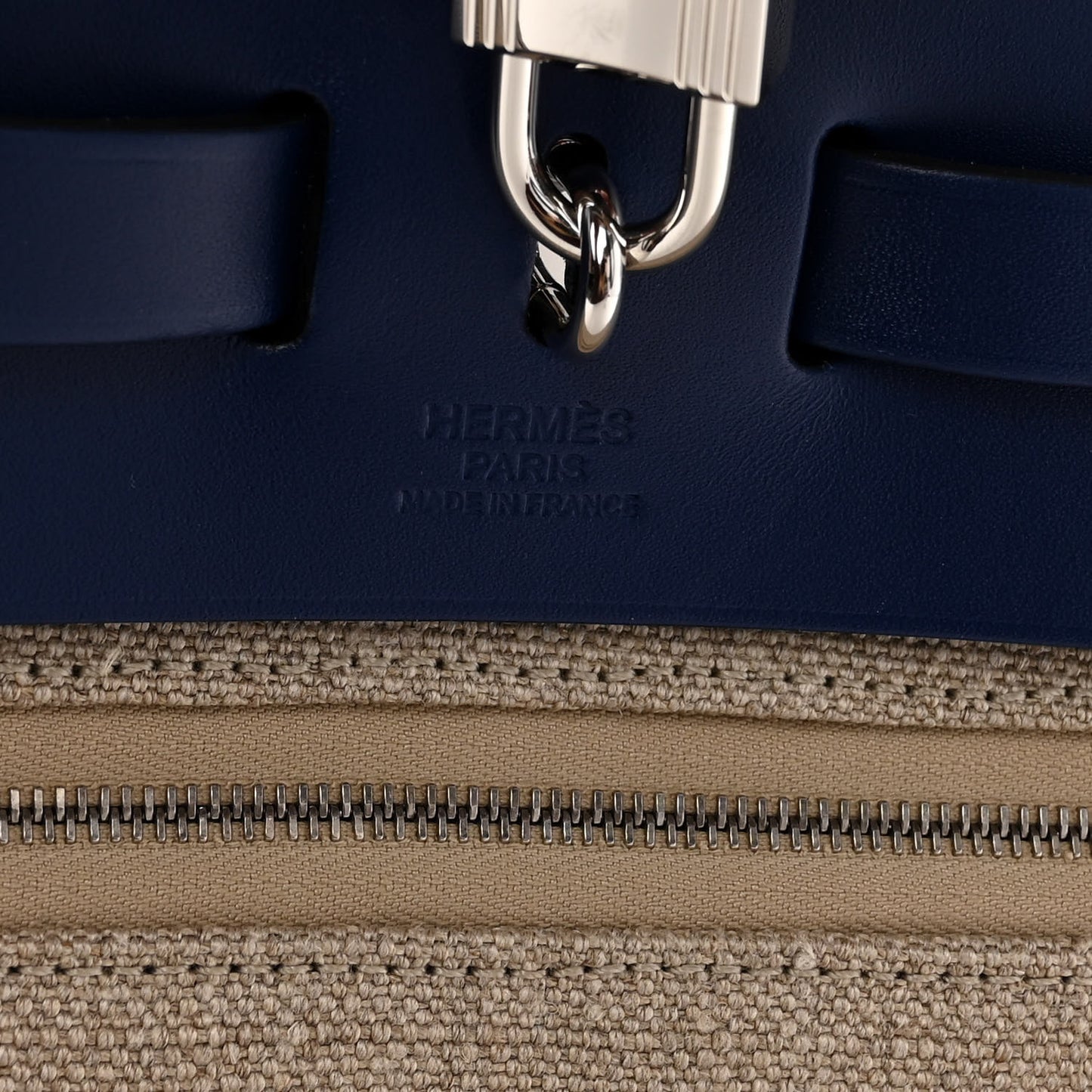 Military Toile Vache Hunter Herbag Zip Retourne 31 PM Bleu De France Ecru